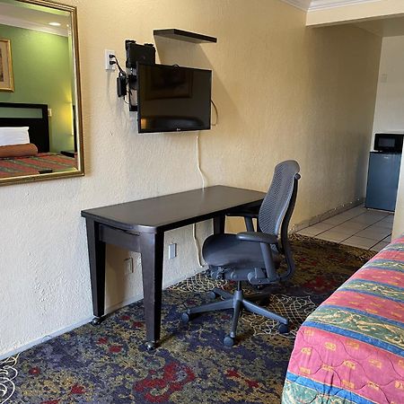 Cloud 9 Motel Cypress Dış mekan fotoğraf