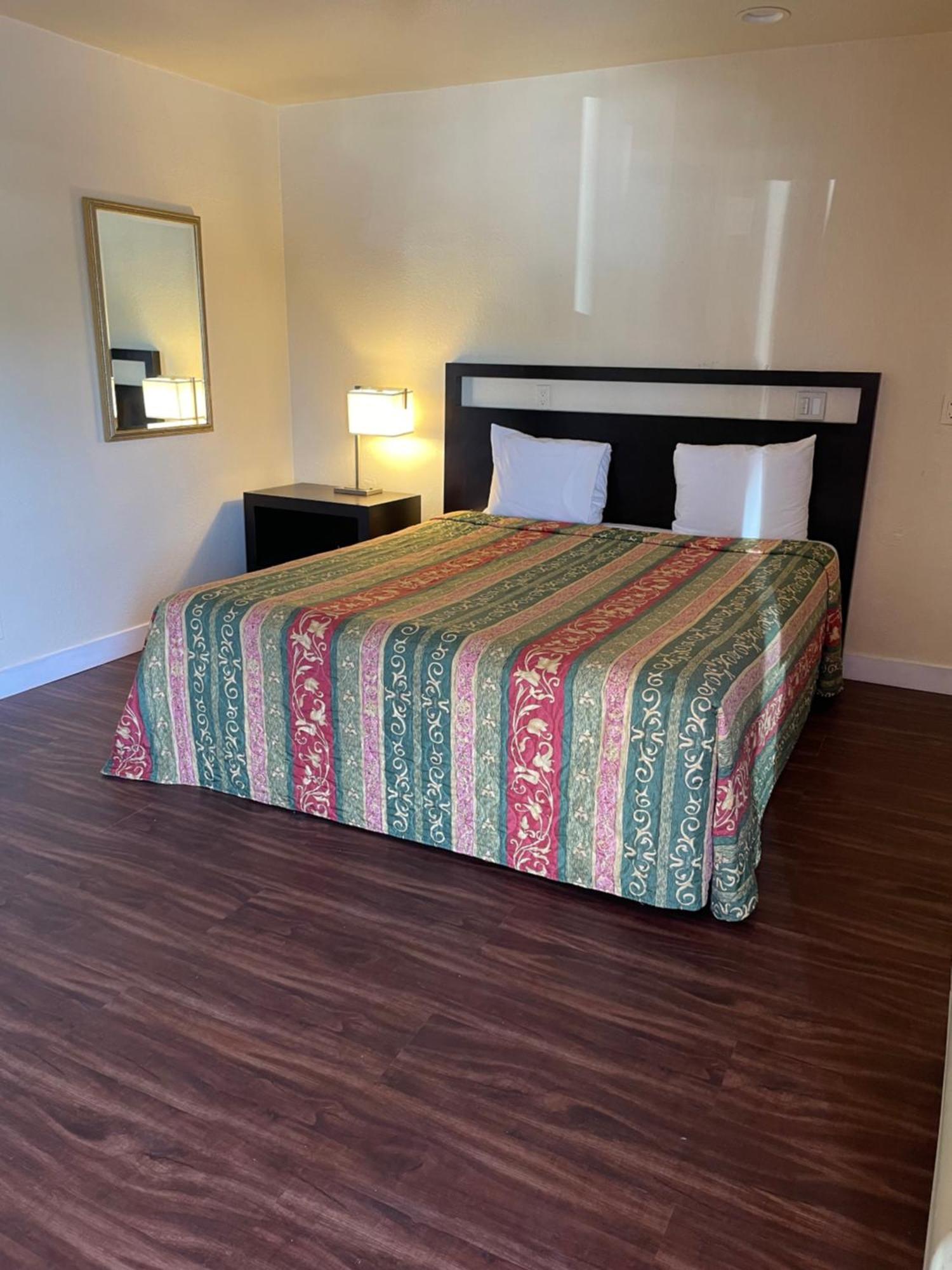 Cloud 9 Motel Cypress Dış mekan fotoğraf
