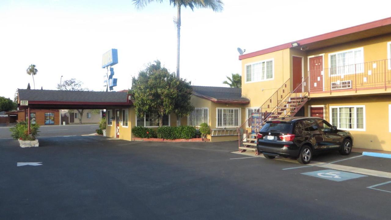 Cloud 9 Motel Cypress Dış mekan fotoğraf