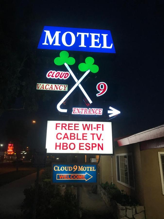Cloud 9 Motel Cypress Dış mekan fotoğraf